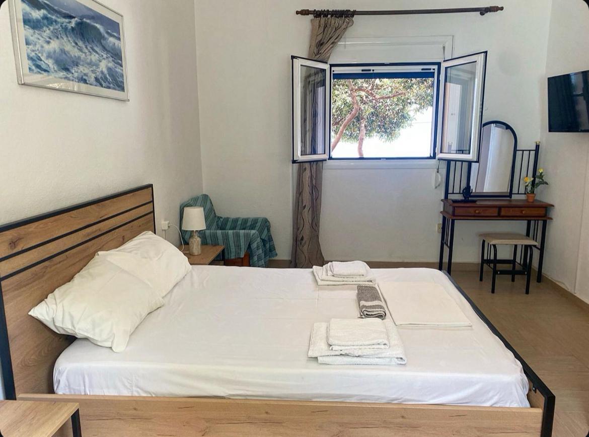 Πέτρινη Αυλή, Αρμενιστης Ικαρια Villa Armenistis  Bagian luar foto